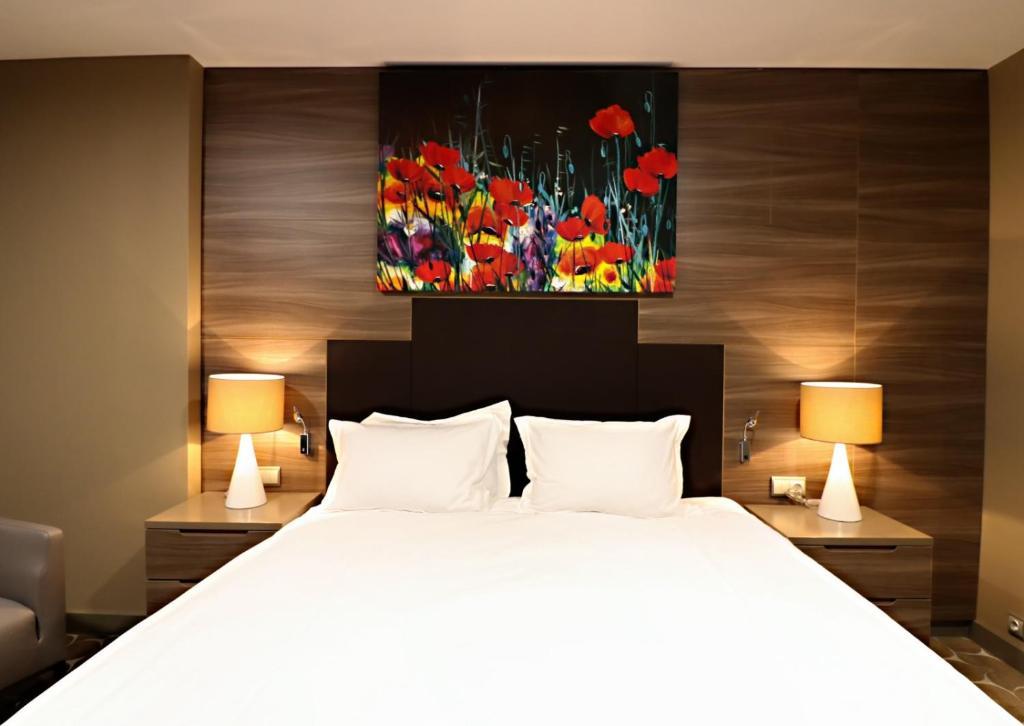 Hotel Doubletree By Hilton Ankara Incek Extérieur photo