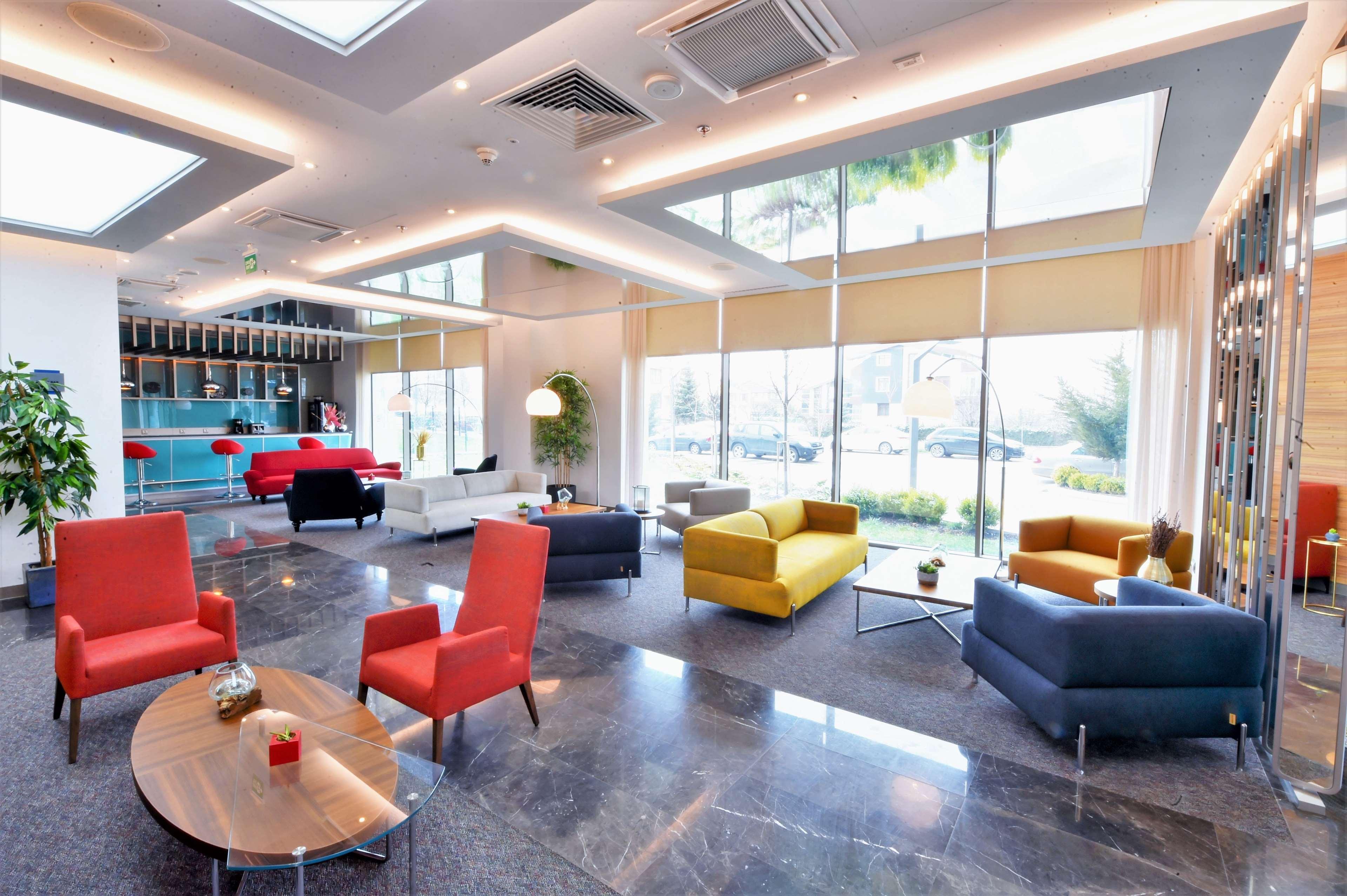 Hotel Doubletree By Hilton Ankara Incek Extérieur photo