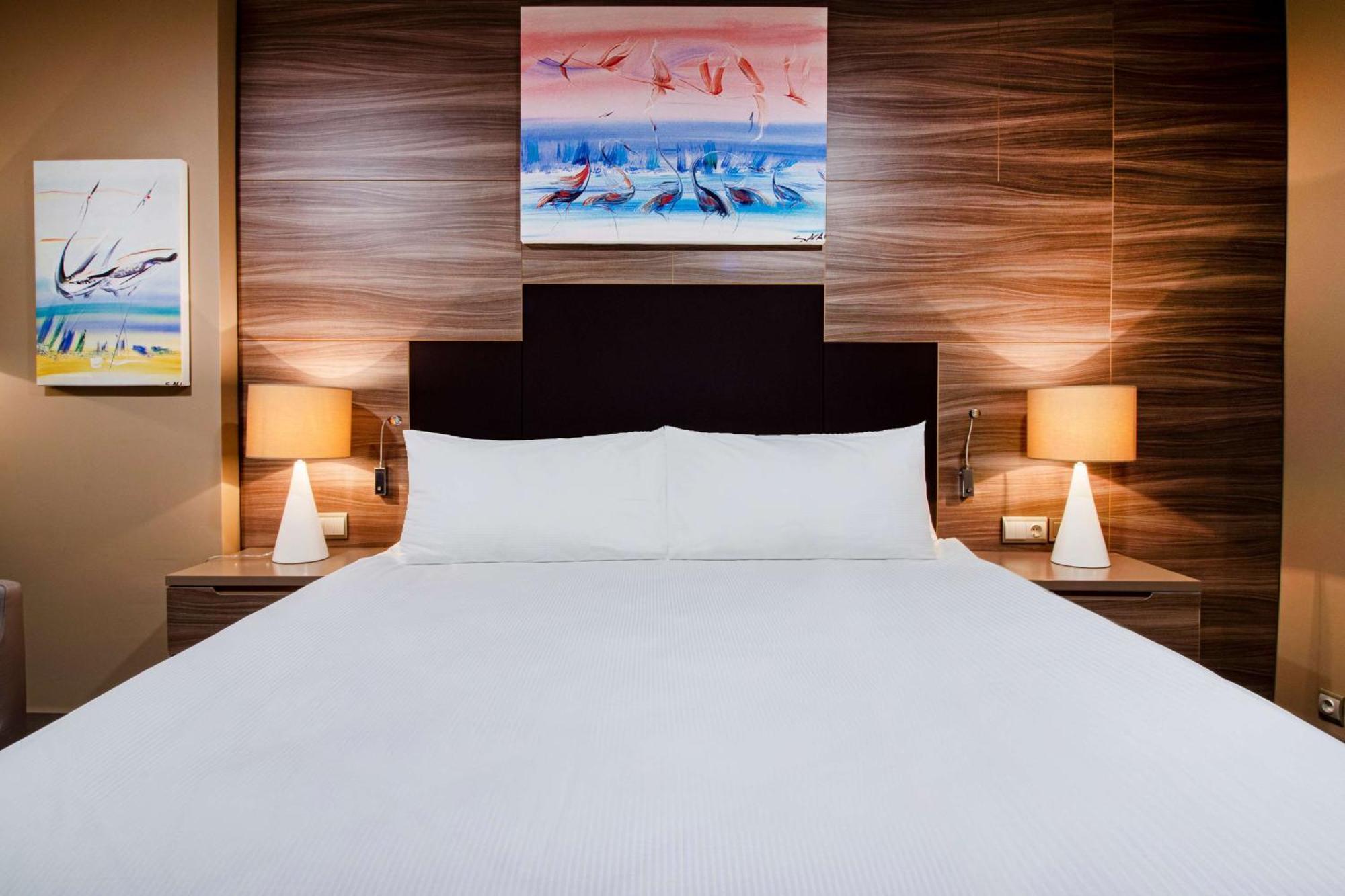 Hotel Doubletree By Hilton Ankara Incek Extérieur photo