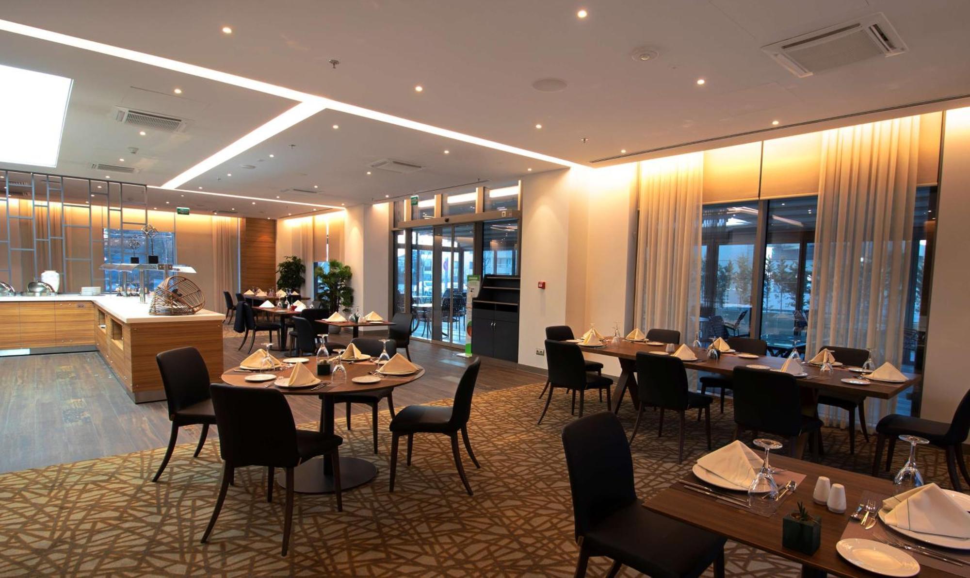 Hotel Doubletree By Hilton Ankara Incek Extérieur photo