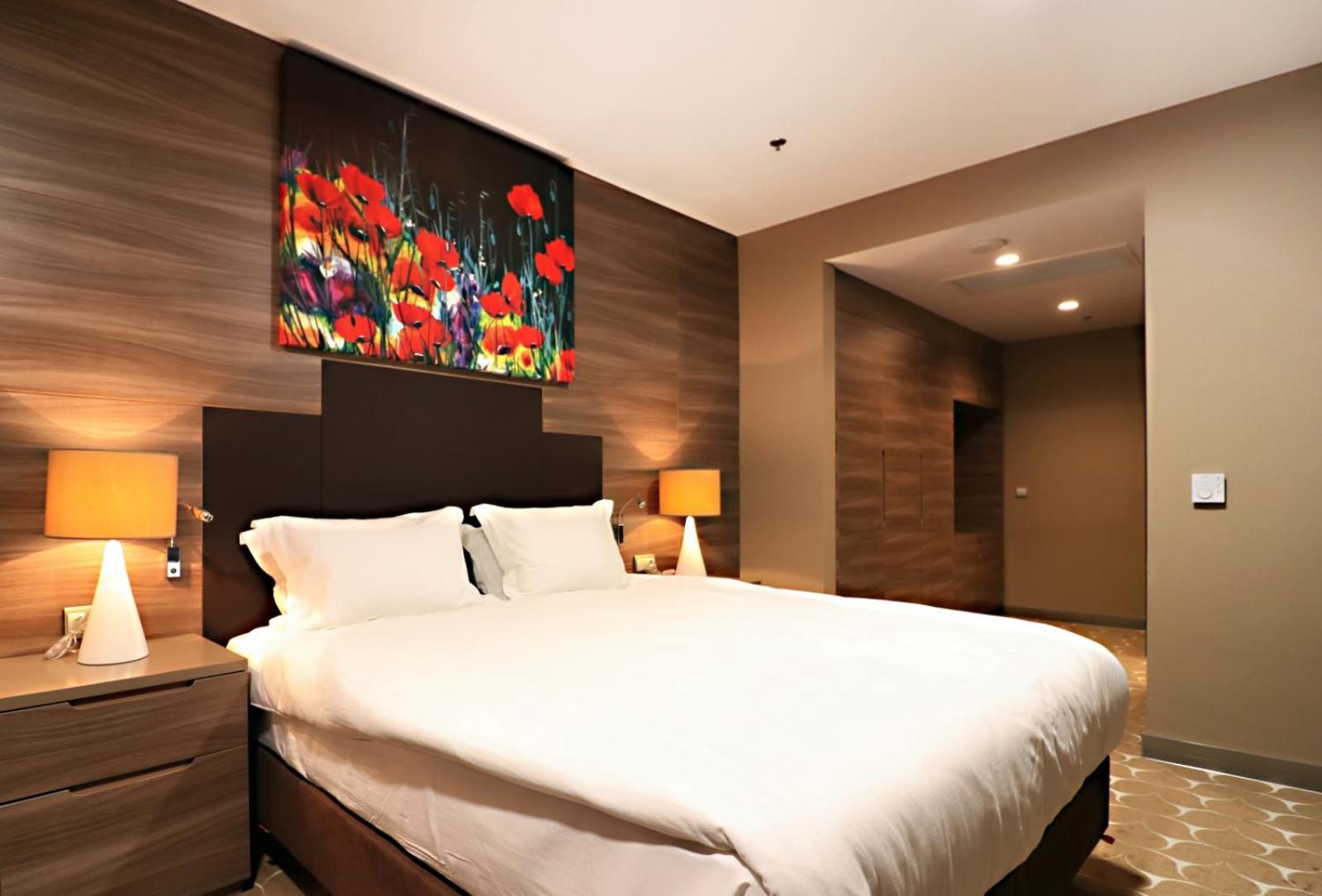 Hotel Doubletree By Hilton Ankara Incek Extérieur photo